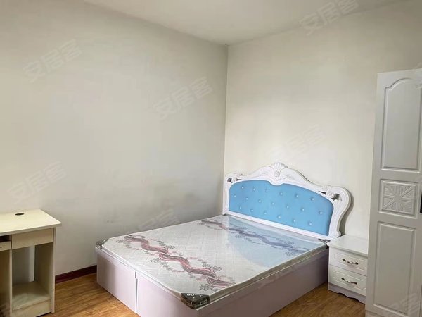 【多图】君泰中央公园(A区)，晋阳街租房，首租!欧式精装两居!恒大翡翠华庭!君泰中央公园!御龙庭，小店租房-太原58安居客