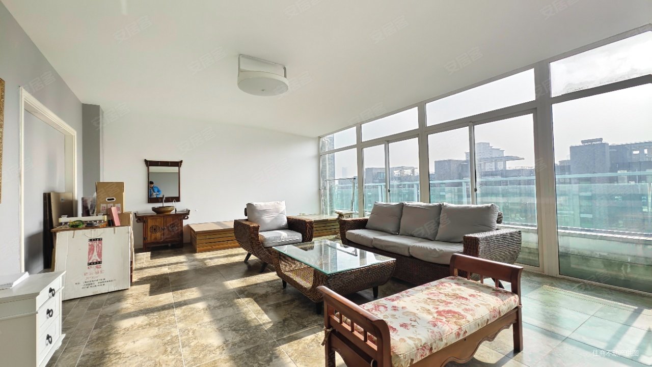 购物方便,大华清水湾花园二手房,2498万,4室2厅,2卫,245平米-上海安居