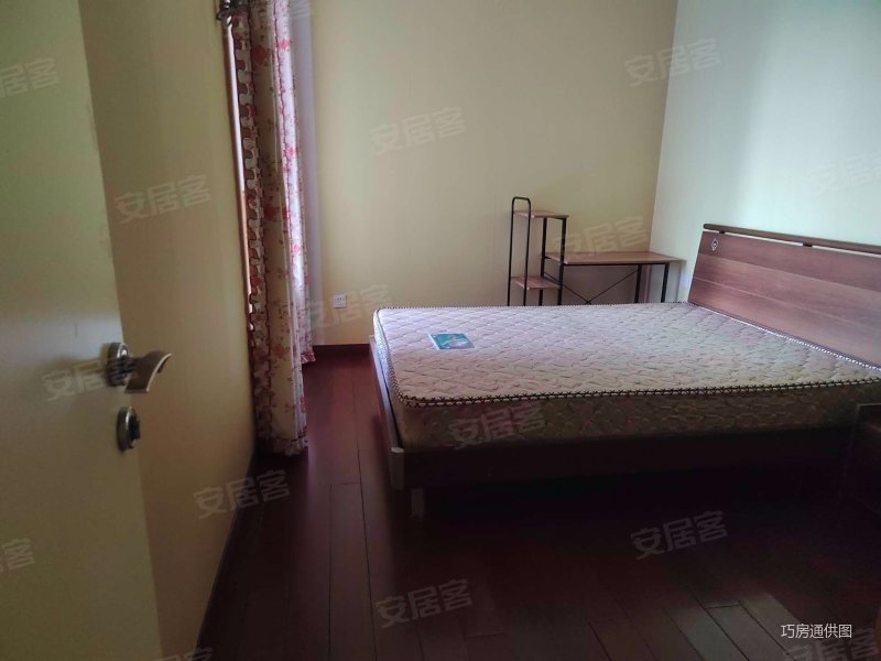 正南朝向 商圈成熟 出行方便 近地铁 满二 医疗配套成熟,博泰江滨二手