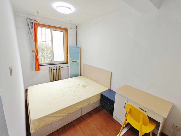 无中介浮山后独卫性价比第一近合肥路齐鲁医院佳世客