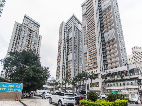 【多图】红岭大厦,上步租房,对面地铁口 红岭大厦空出一间两室一厅