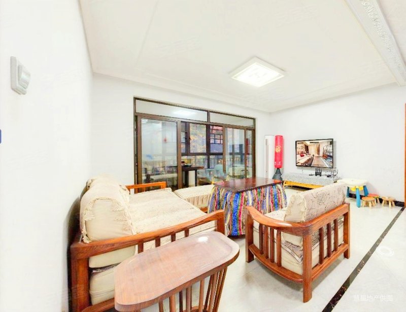 2号线 地铁口 精装大三房 满五w一 通透双阳台运达沙湾公园,融科紫檀