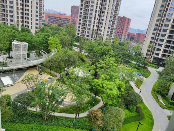 重庆渝北礼嘉御璟湖山雲极礼嘉轻轨站楼上精装三房出门就是轻轨公交