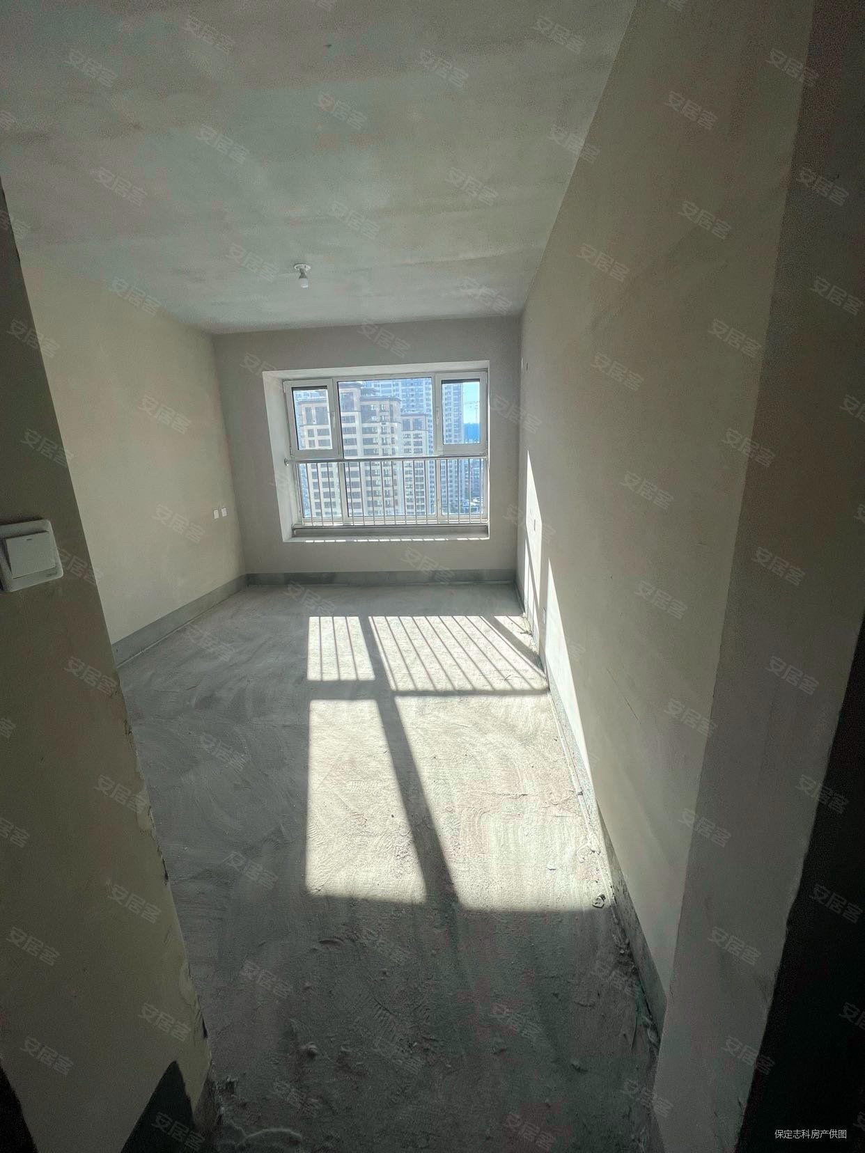 铂悦山夏花园3室2厅2卫143.11㎡南北113.9万