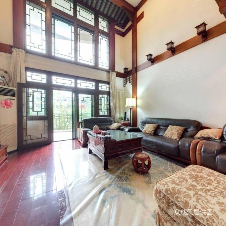 蜀风花园城3室2厅2卫171㎡南458万