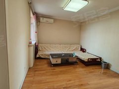 临汾尧都山西师范大学新上！五一路中段步梯二层三室家家具电器全拎包入住停车免费出租房源真实图片