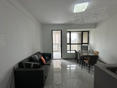 嘉兴南湖长水街道老万达对面原始一室一厅 超大阳台独立厨卫 押一付一 可短租出租房源真实图片