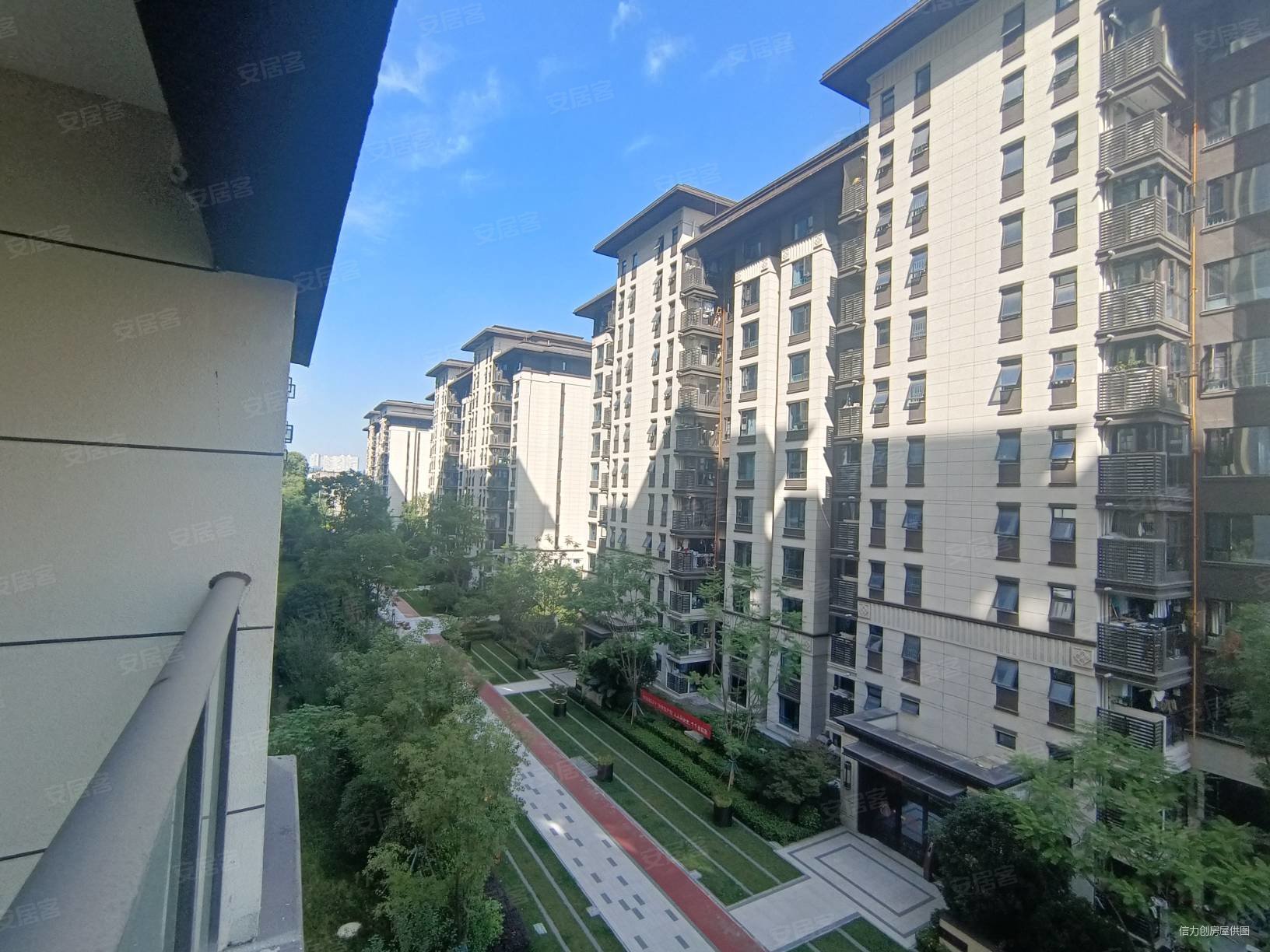 保利熙园3室2厅2卫106.21㎡东南155.2万