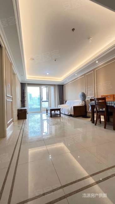 深蓝公寓 全新未住人 交付原貌 中间楼层,绿城深蓝公寓二手房,190万,3