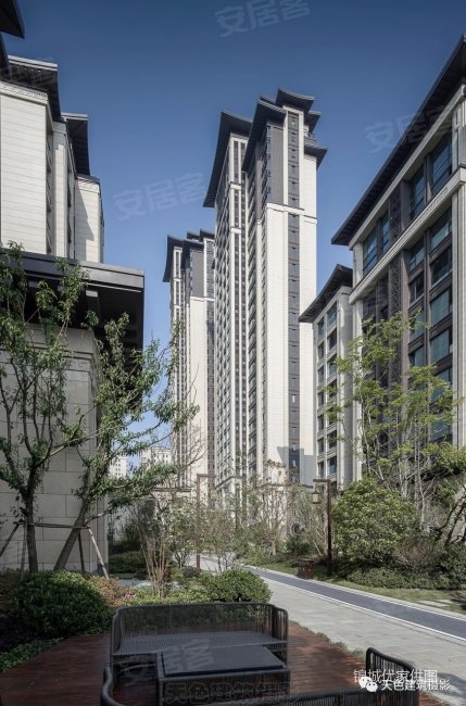 建发后排采光好户型好苏州园林景观纯毛坯随时可看