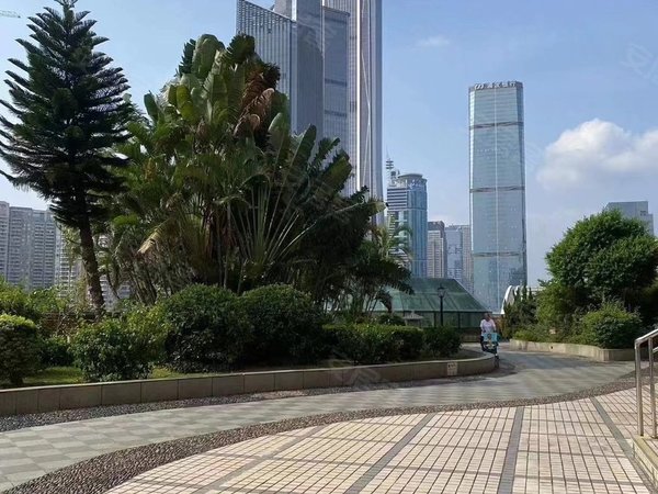 深圳福田皇岗皇都广场福田中心,极简风皇都广场108平3改4房2卫出租