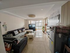 玉溪红塔红塔城区市医院，二幼二小旁，精装四室带家具家电，拎包入住出租房源真实图片