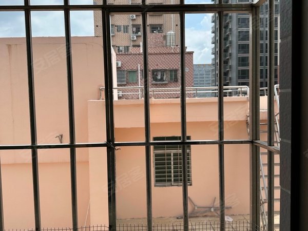 深圳龙华龙华共和新村近展滔大厦天汇大厦良基大厦电梯精装阳台单间
