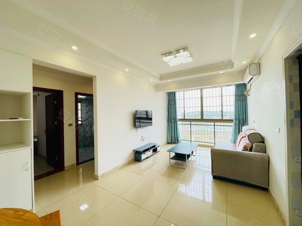 重庆潼南潼南城区上品景苑江北隆鑫旁精装电梯两室房间干净整洁 家具