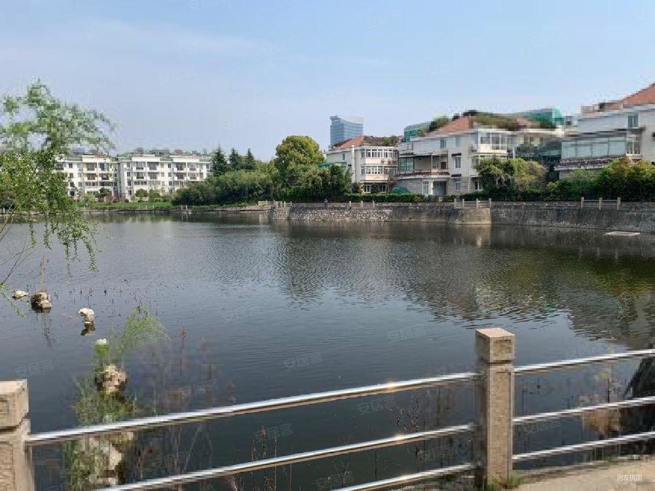 江南文枢苑一楼带院子采光好小区容积率低