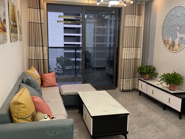 杭州临安临安城区南樾府南樾府2室2厅1卫精装修带车位出租房源真实