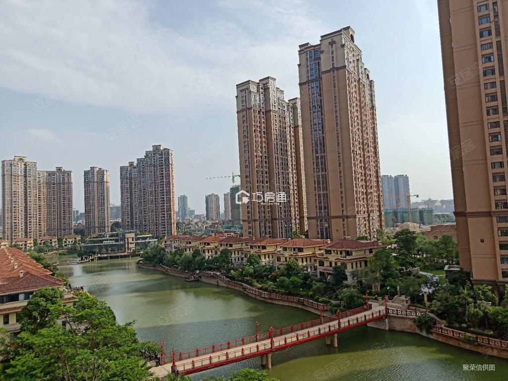 百信御江帝景一期4室2厅2卫137㎡东南298万