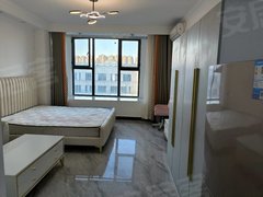 亳州谯城华富广场公园墅一室一厅一厨一卫大飘窗采光好房间设备齐全拎包入住可月付出租房源真实图片