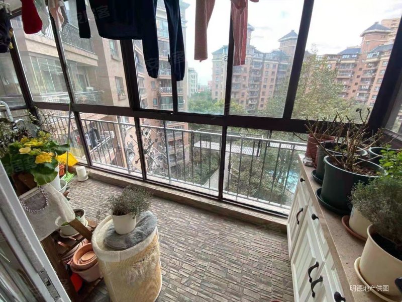 上海房产网>上海二手房>浦东二手房>碧云二手房>碧云东方公寓>800_600