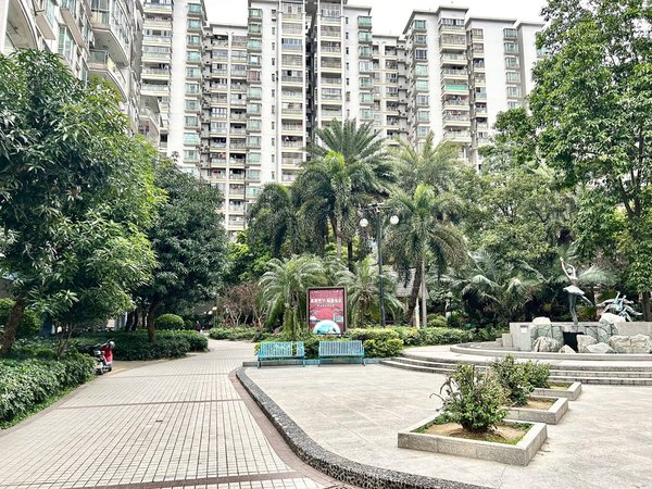 广州白云京溪广州白天鹅花园白天鹅花园 东南向 和谐生活,自然舒适!