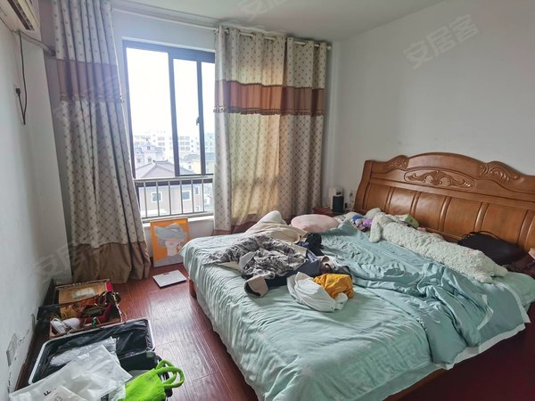 杭州钱塘河庄金逸雅苑8号线地铁口电梯整租3室2卫包物业民用水电烧