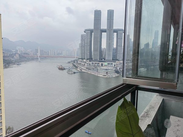 重庆南岸南滨路两江壹号江景房,两江壹号精装三房,民宿风拎包入住!