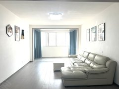 启东启东城区医院城区医院善成一村南区黄金三楼精装全配房1600元包物业停车免费出租房源真实图片