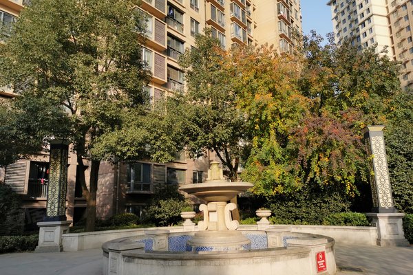 不足,城改春景花园怎么样,城改春景花园周边房产中介经纪人评价-合肥