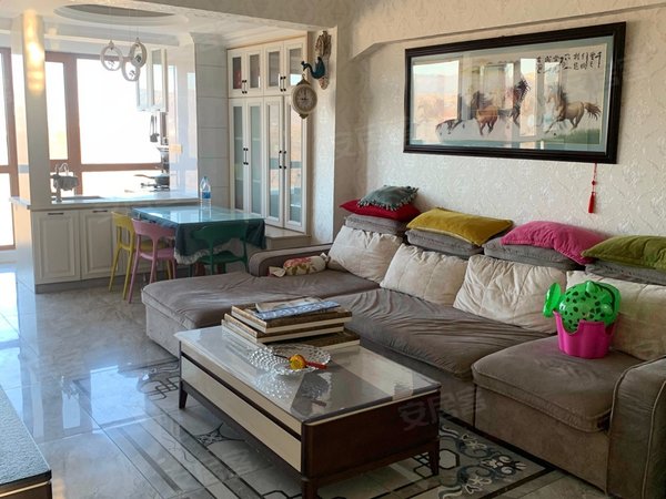 大连金州金州周边金渤海憬金渤海景 三室两厅 精装修 家电齐全 拎包