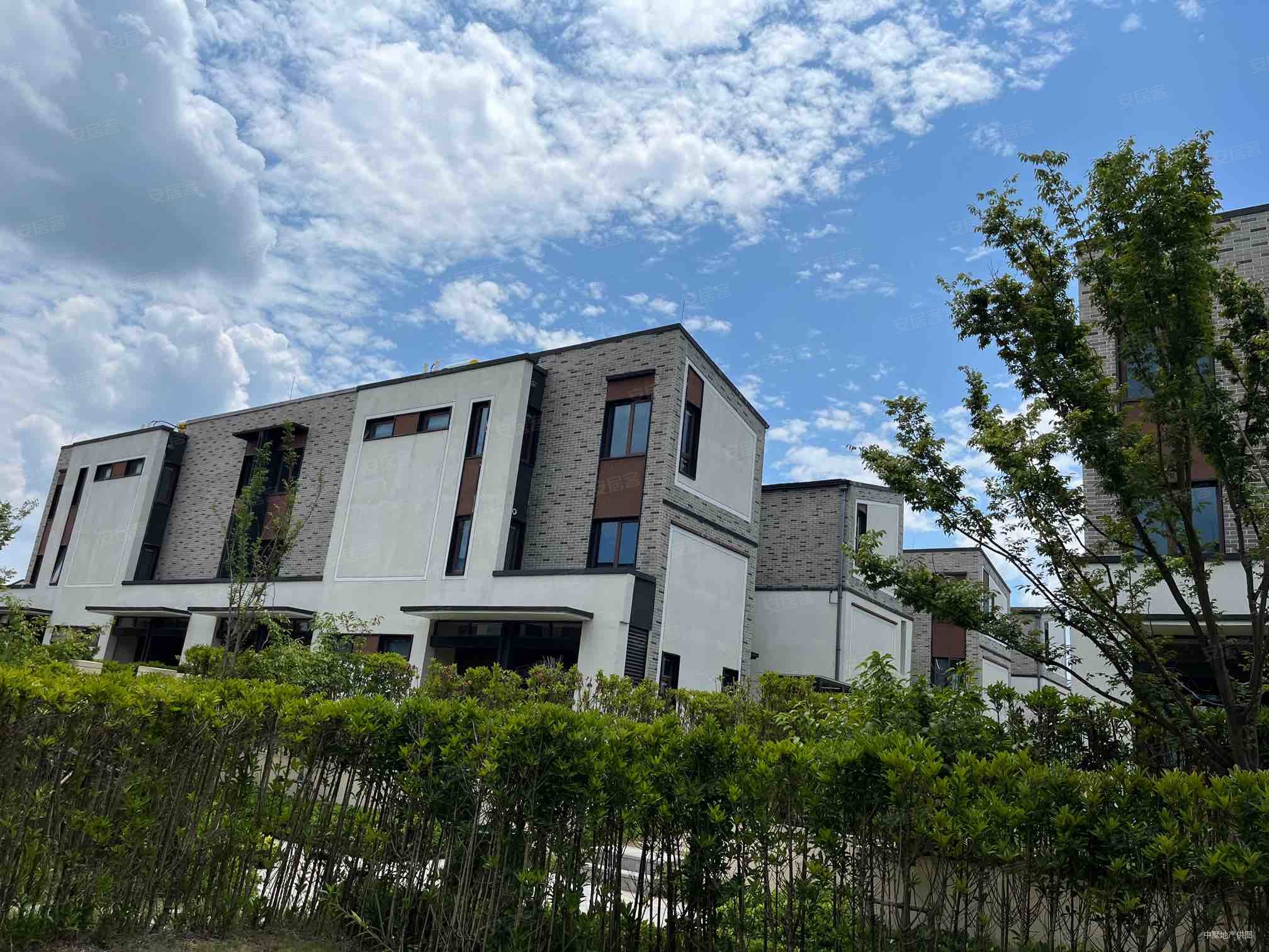 大院子紫蓬山壹号院合院小别墅宜居生活环境一绝