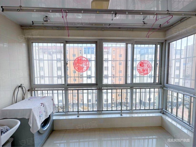 翰林雅筑建通街2室1厅1卫925平方米