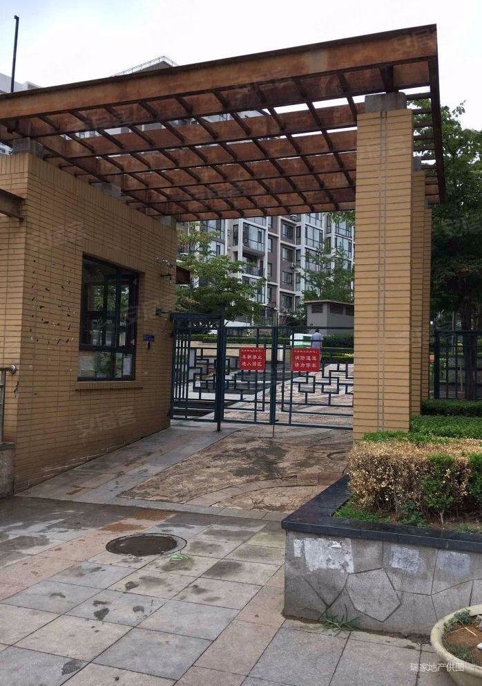 大连房产网>大连二手房>沙河口二手房>幸福e家二手房>幸福e家富乐园