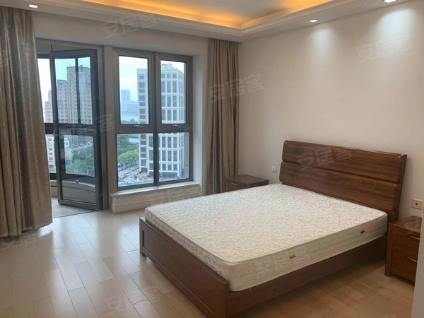 上海虹口北外滩豪景苑整租  北外滩  豪景苑精装拎包入住看房方便出租