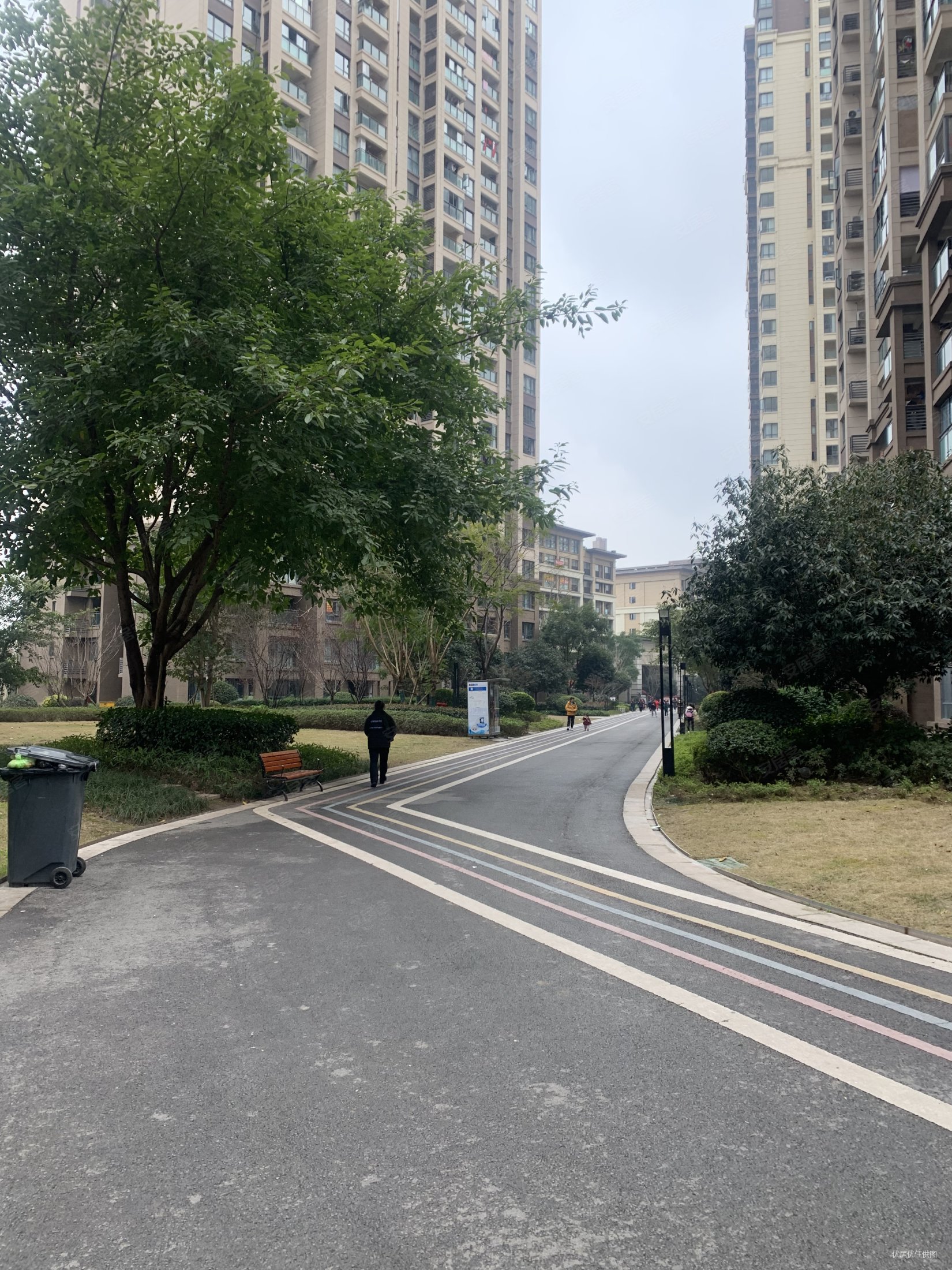 重庆房产网>重庆二手房>沙坪坝二手房>土主二手房>融创文旅城御林组团