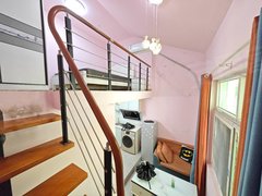桐泾北路地铁口 复式公寓 价格便宜 看房方便 离地铁近 月付