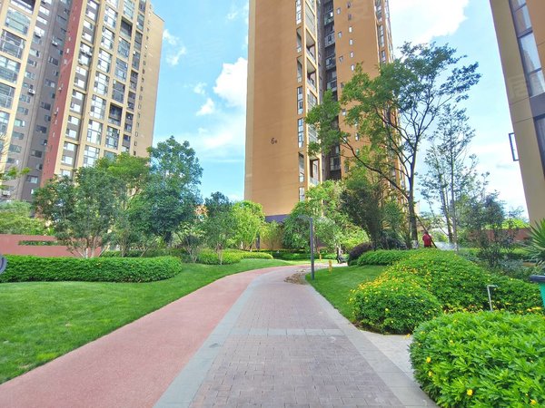 昆明盘龙野生动物园蓝光悦彩城悦林苑江东花园片区 北