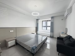 苏州常熟东南开发区理工大学旁 精装大小单间,独卫 免费停车 干净清爽 随时看房出租房源真实图片
