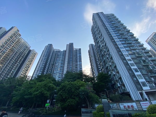 深圳宝安沙井恒源花园京基百纳旁精装两房 拎包入住 小区大花园,随时