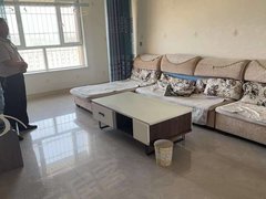 阿拉尔幸福路国际商贸城仁和小区电梯两室两厅一卫 家具家电齐全出租房源真实图片