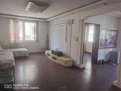 丹东元宝女人街虹桥小区步梯5楼4室118平1200元出租房源真实图片