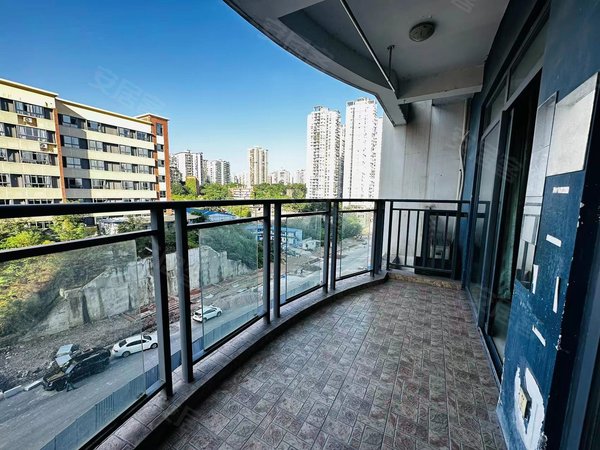 重庆江北观音桥长安麒麟公馆零虚假房源可短租月付红土地鲤鱼池轻轨站