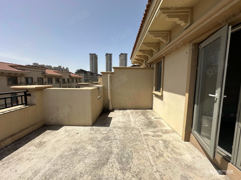 >青岛二手房>即墨二手房>蓝色硅谷二手房>三盛国际海岸(别墅)>800_600