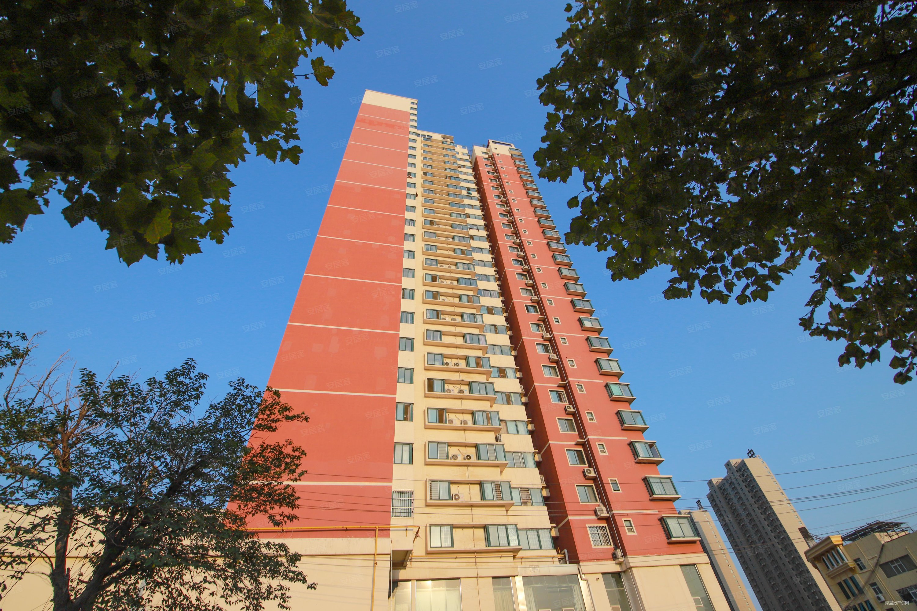 南北通透3室2厅天宝华庭精装修