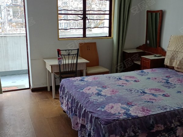 宁波海曙南门马园新村柳西地铁口,马园新村3楼,两室一厅精装出租房源