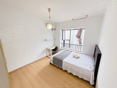 重庆两江新区观音桥压一付一观音桥步行街精装主卧带卫便宜出租出租房源真实图片