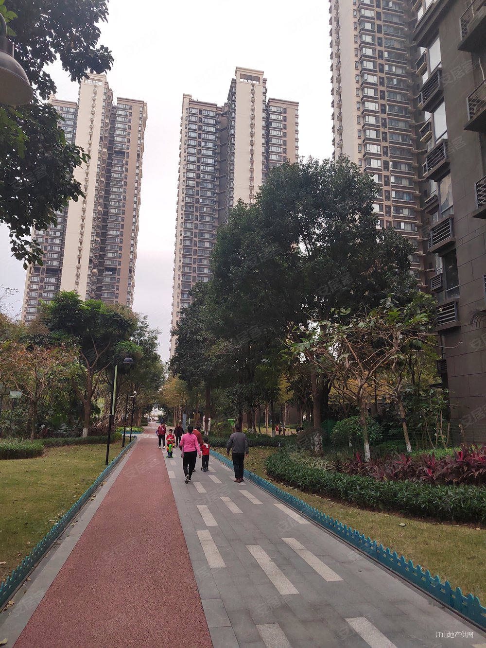 南宁房产网>南宁二手房>青秀二手房>凤岭北二手房>万科城(南区)>