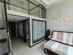 庆阳西峰西峰城区南区!万辉国际精装!复式!家具家电齐全,拎包入住!随时看房!出租房源真实图片