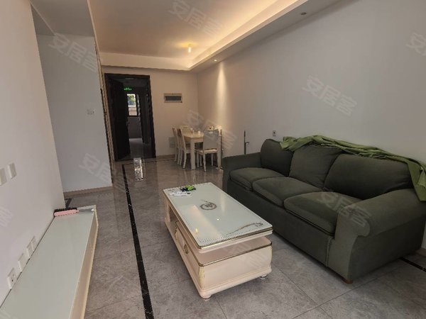 无锡惠山洛社铂雅澜庭东区洛城 红星天铂 精装小三房 阳台已封 周边