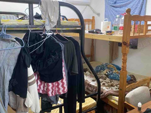 【多图】金宝城大厦,华强南租房,金宝城大厦 2室1厅1卫 电梯房 精装修