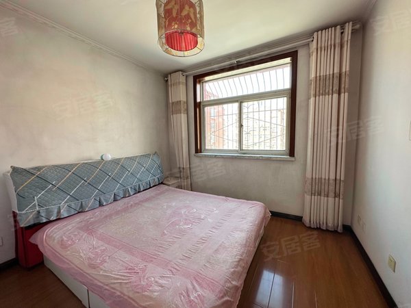 太原晋源晋源周边吴家堡小区吴家堡大四居 家具齐全 万象城 可做宿舍